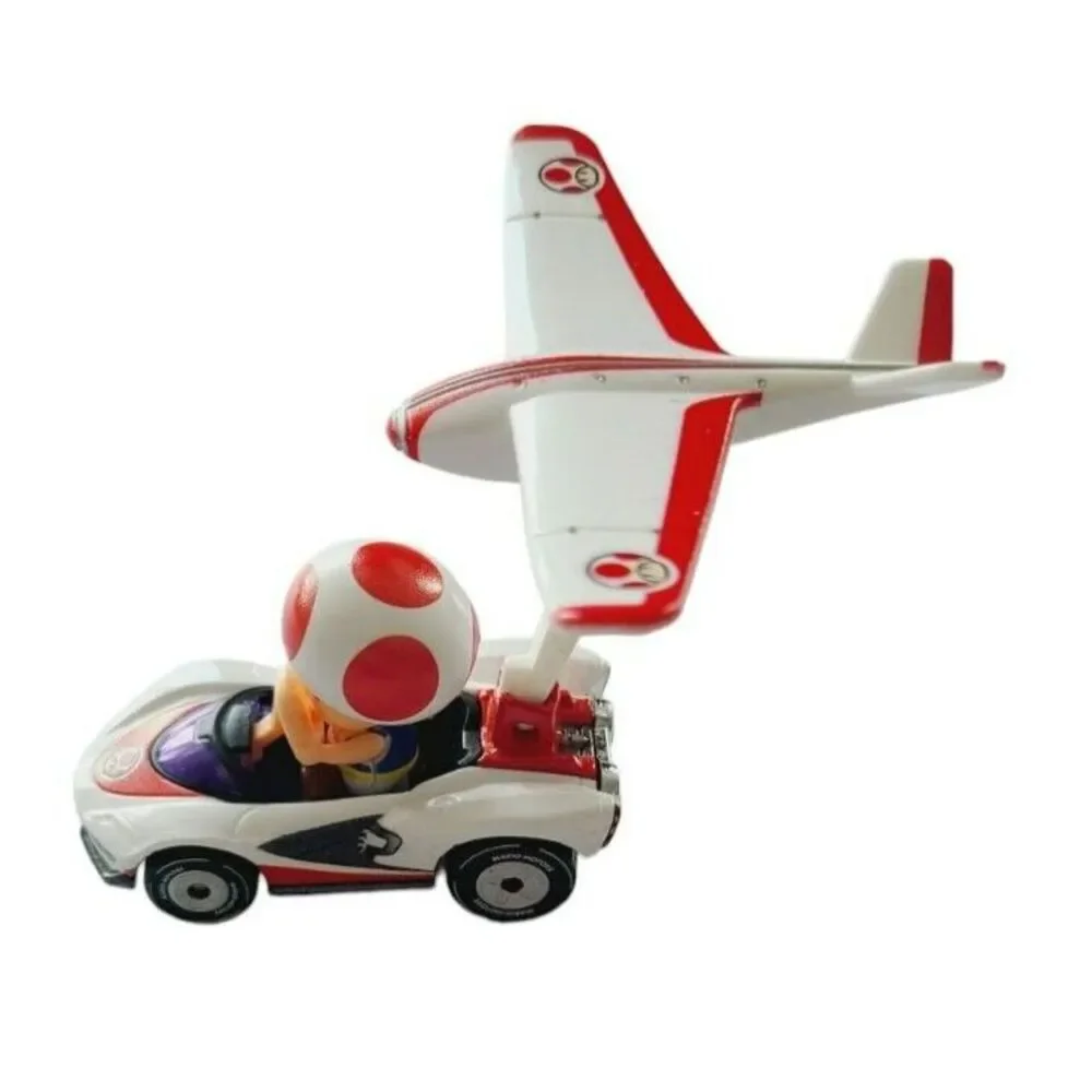 Hot Wheels Mario Kart Glider‎ Toad Diecast Car